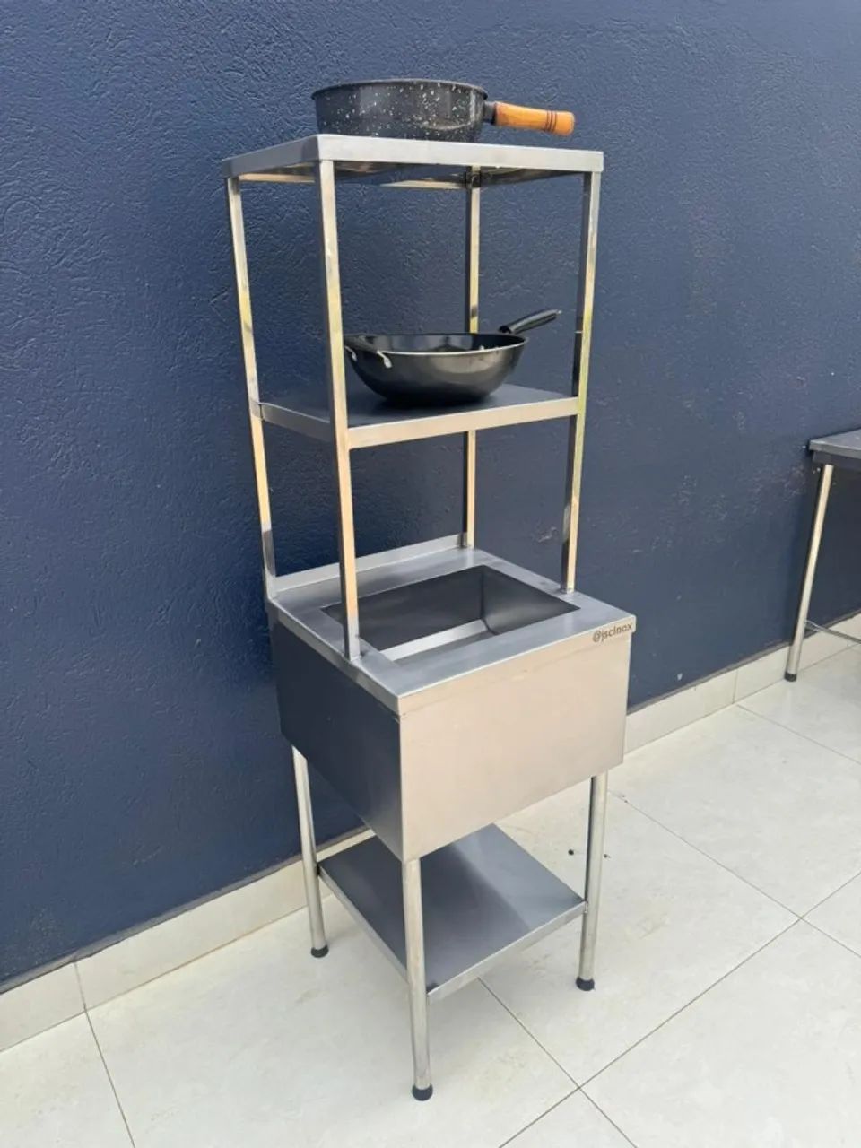 Pia inox com prateleiras superiores. - Foto 2