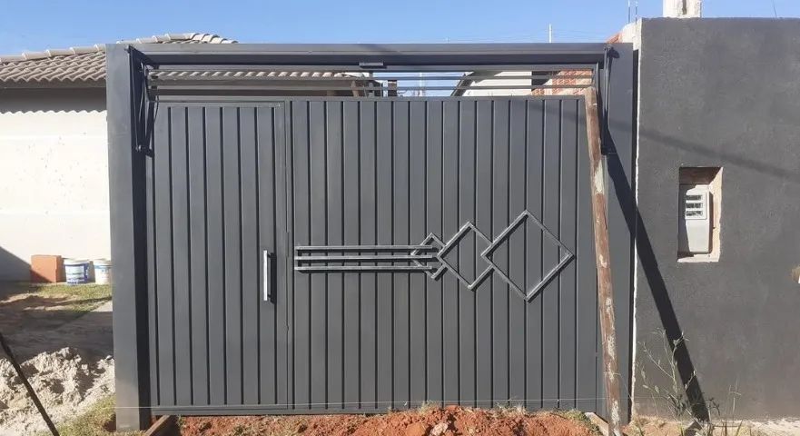 Portão 64842816584705120