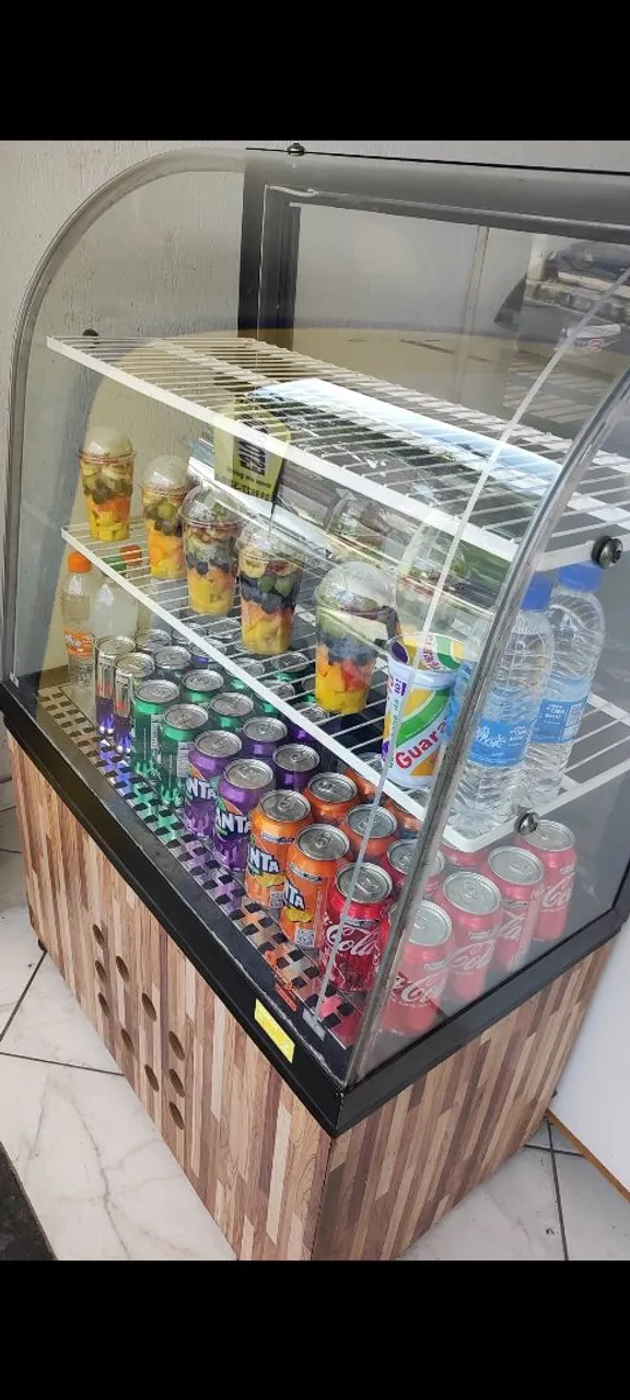 Balcão expositora, Vitrines Refrigeradas - Ideal para Expor seus Produtos!