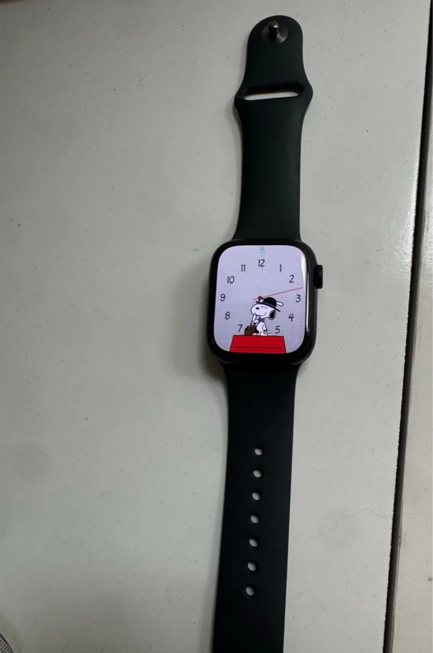 Apple Watch Série 8 - 41 mm