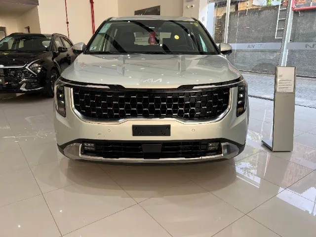 Kia Carnival 2025
