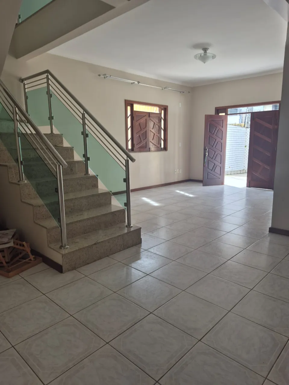Aluguel de Casa Ampla na Inocoop  Camaçari/BA