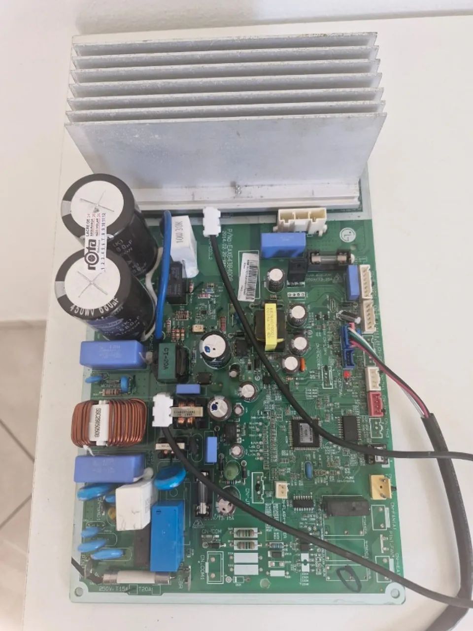 Placa Condensadora LG EAX64384008 - 24.000 BTU - Original, Nova e