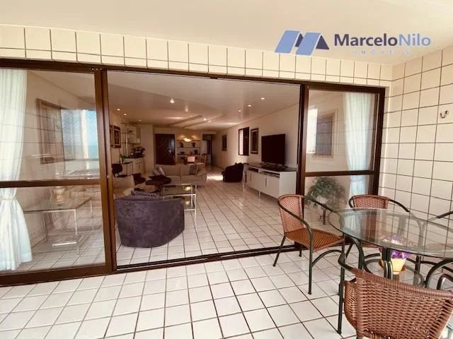 Apto na Beira-mar de Olinda, 211m2 c/ 4 quartos, 2 suítes, lazer completo
