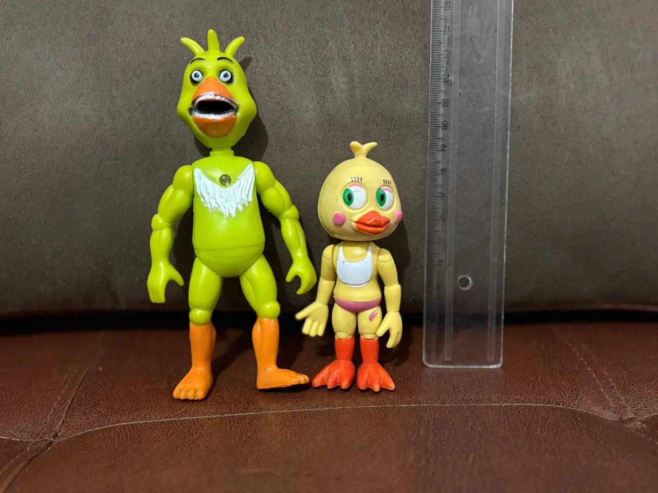 Lote de bonecos FNAF. - Foto 3