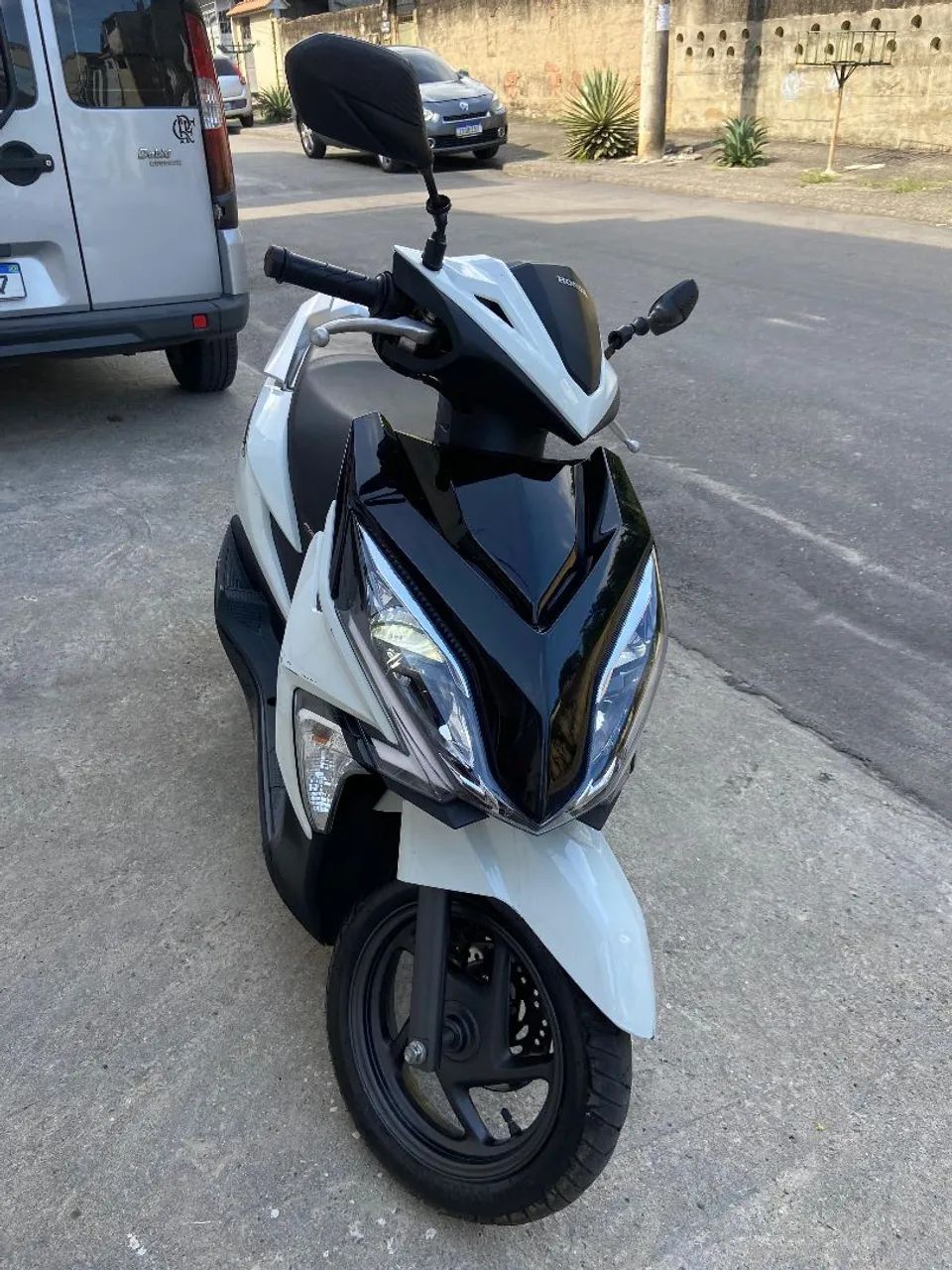 Honda Elite 125 ano 2022 (muito nova) - Foto 2