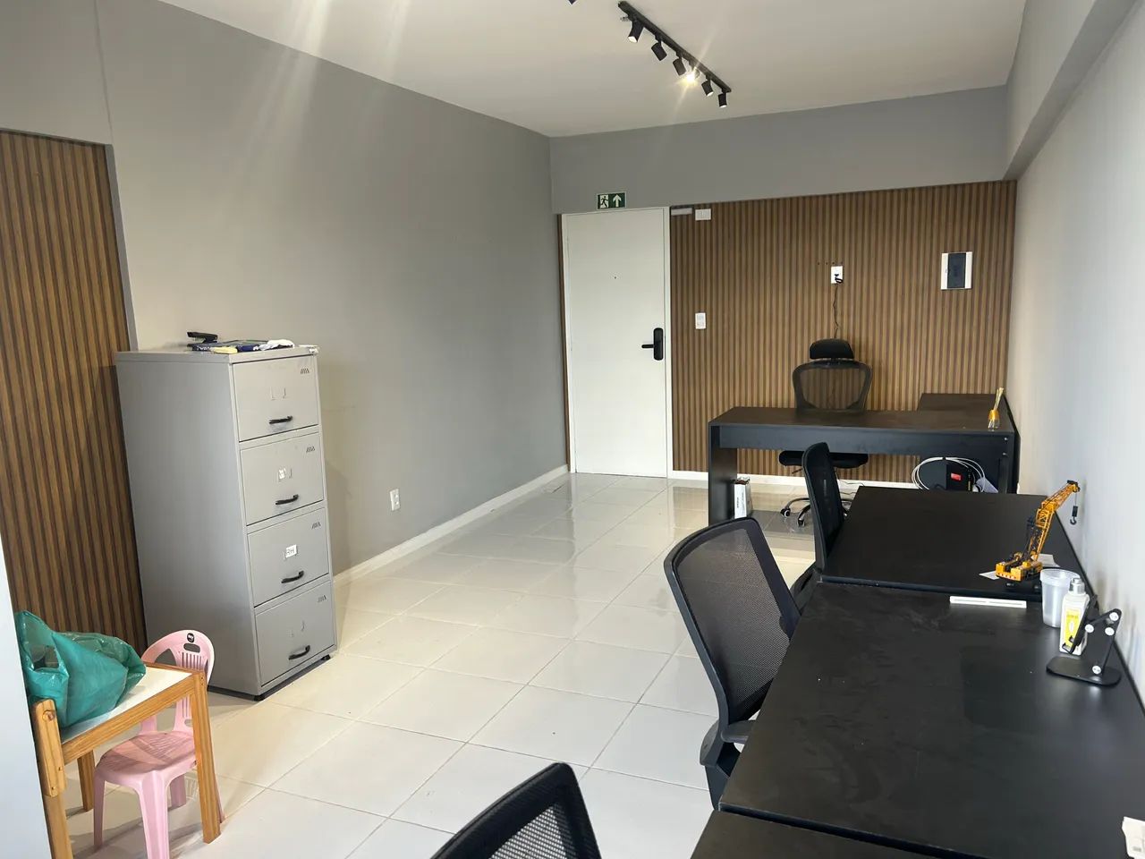 Sala comercial 28 m², pronta p/ uso, portaria 24h ? Salvador - Foto 2