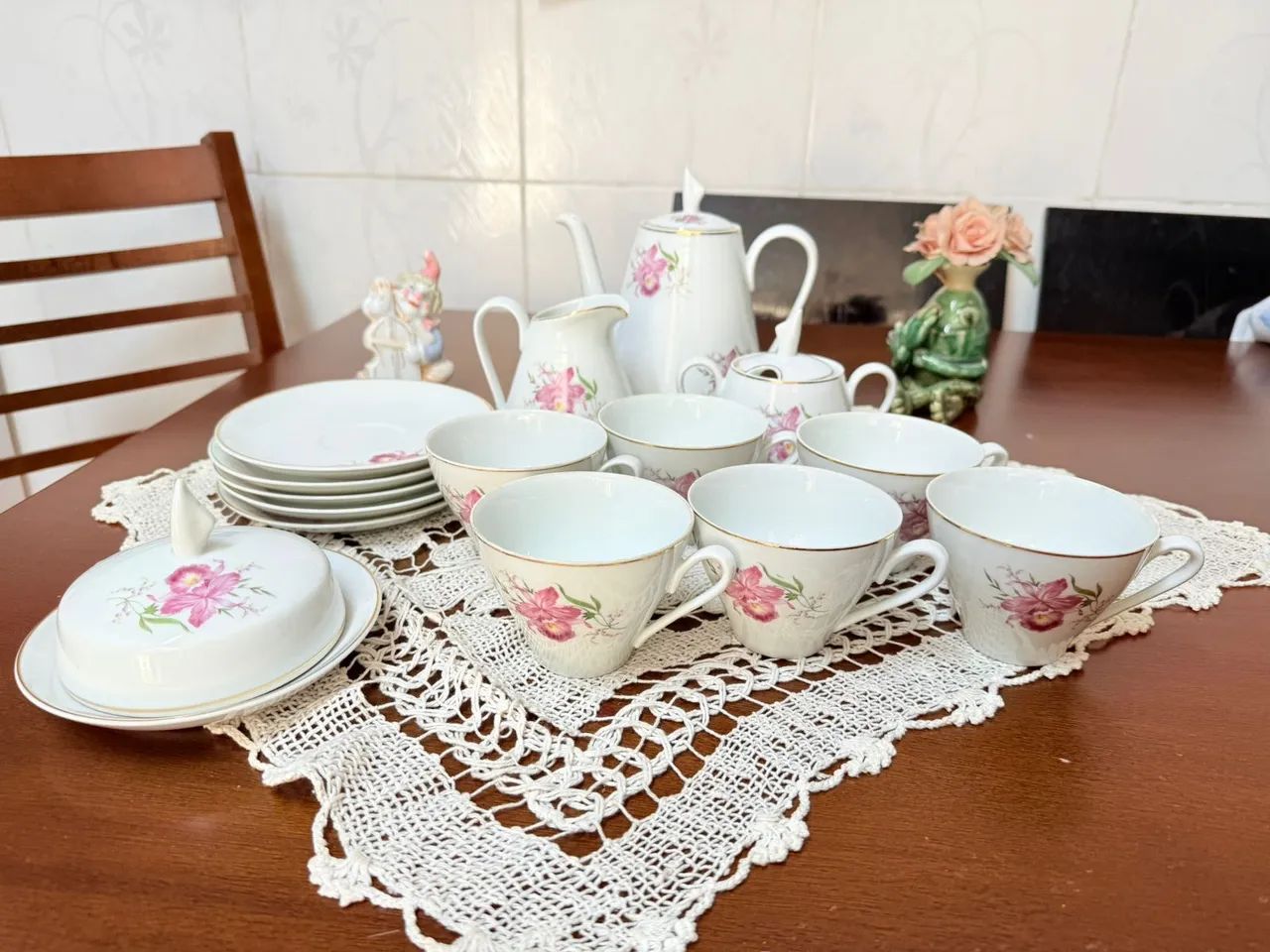 Antigo jogo de chá em porcelana Steatita Paraná anos 70 - Foto 5