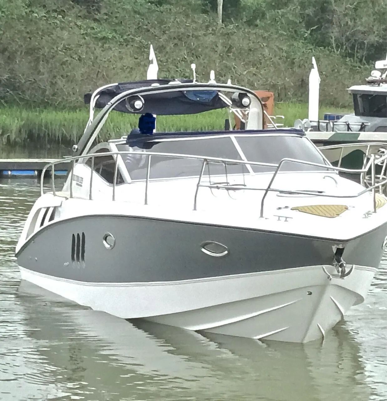 Lancha Evolution 335 linda