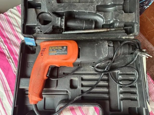 Martelete black e Decker