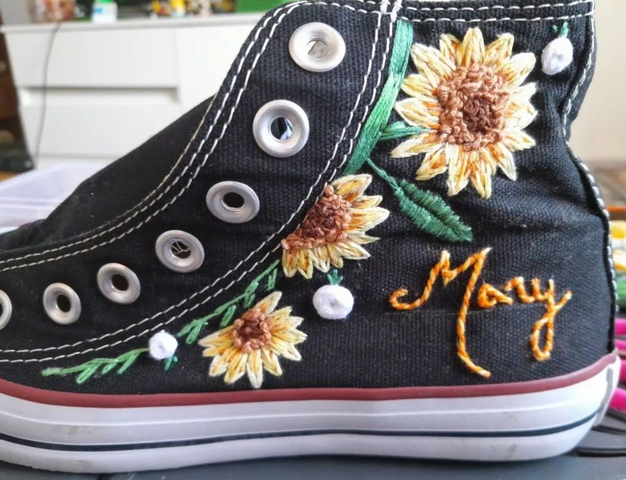 Tênis Bordados à Mão Personalizados  - Foto 3