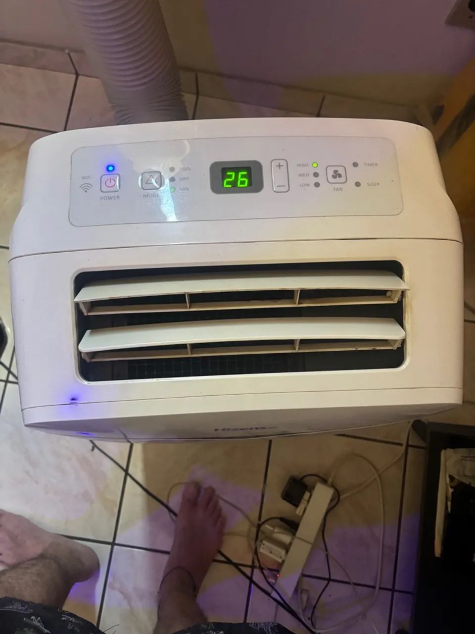 Ar condicionado Portátil Com Wi-Fi Hisense 12.000 Btus Eletrônico 110v