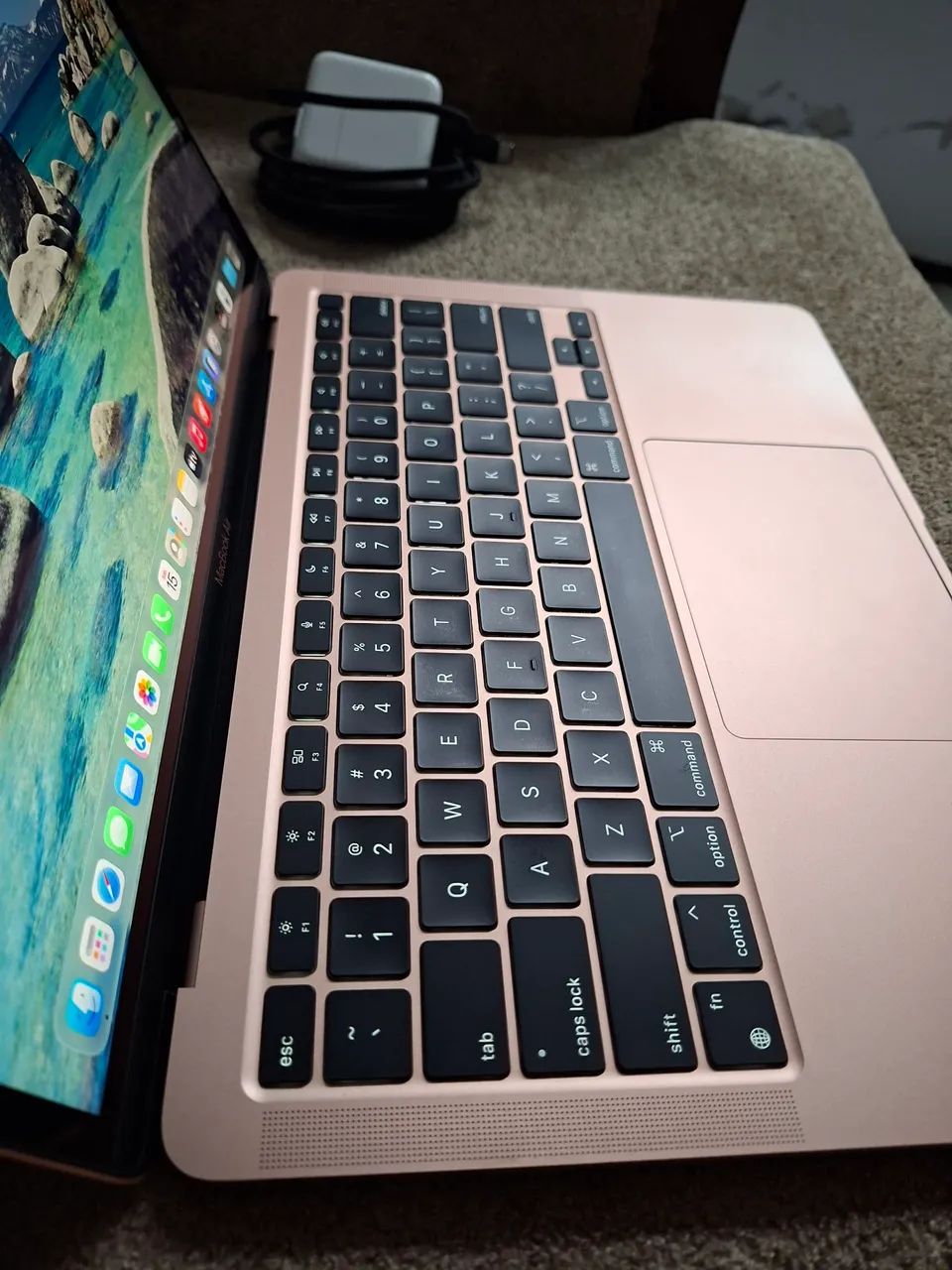 MacBook Air M1 16GB 512GB バッテリー85% MacBook Air M1 16GB 512GB バッテリー85%