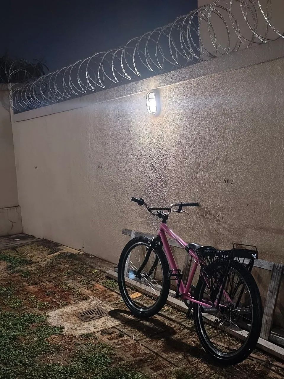 Bike montadinha aro 26  - Foto 4