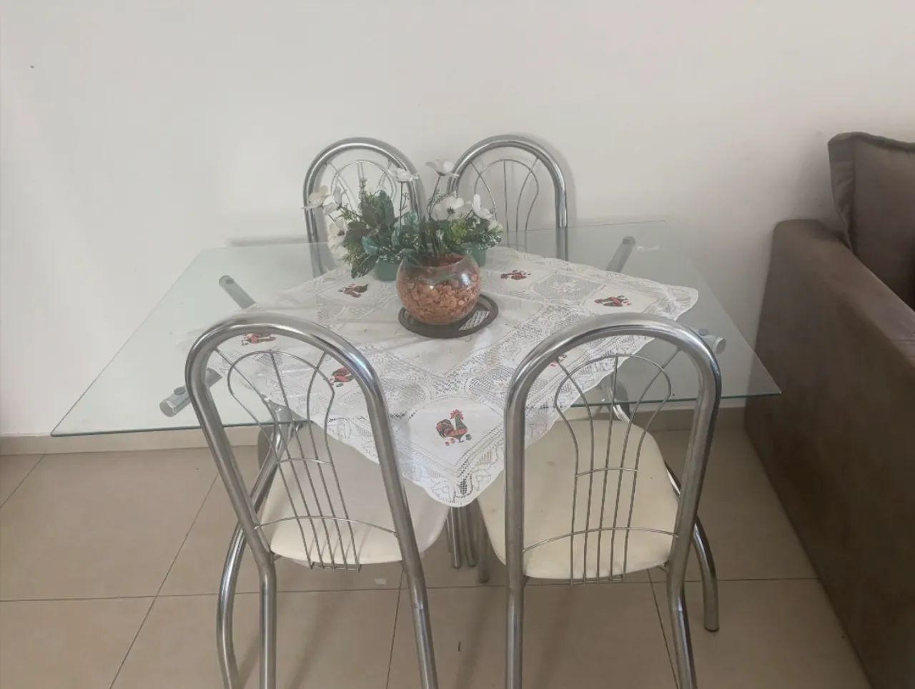 Mesa com 4 cadeiras - Foto 3