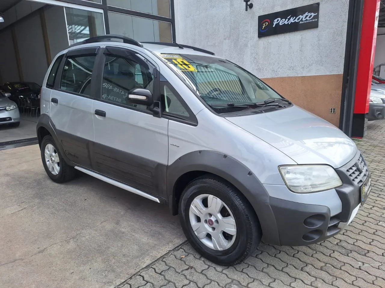 Fiat Idea Adv./ Adv.lock.dualogic 1.8 Flex 5P 2010 - Foto 5
