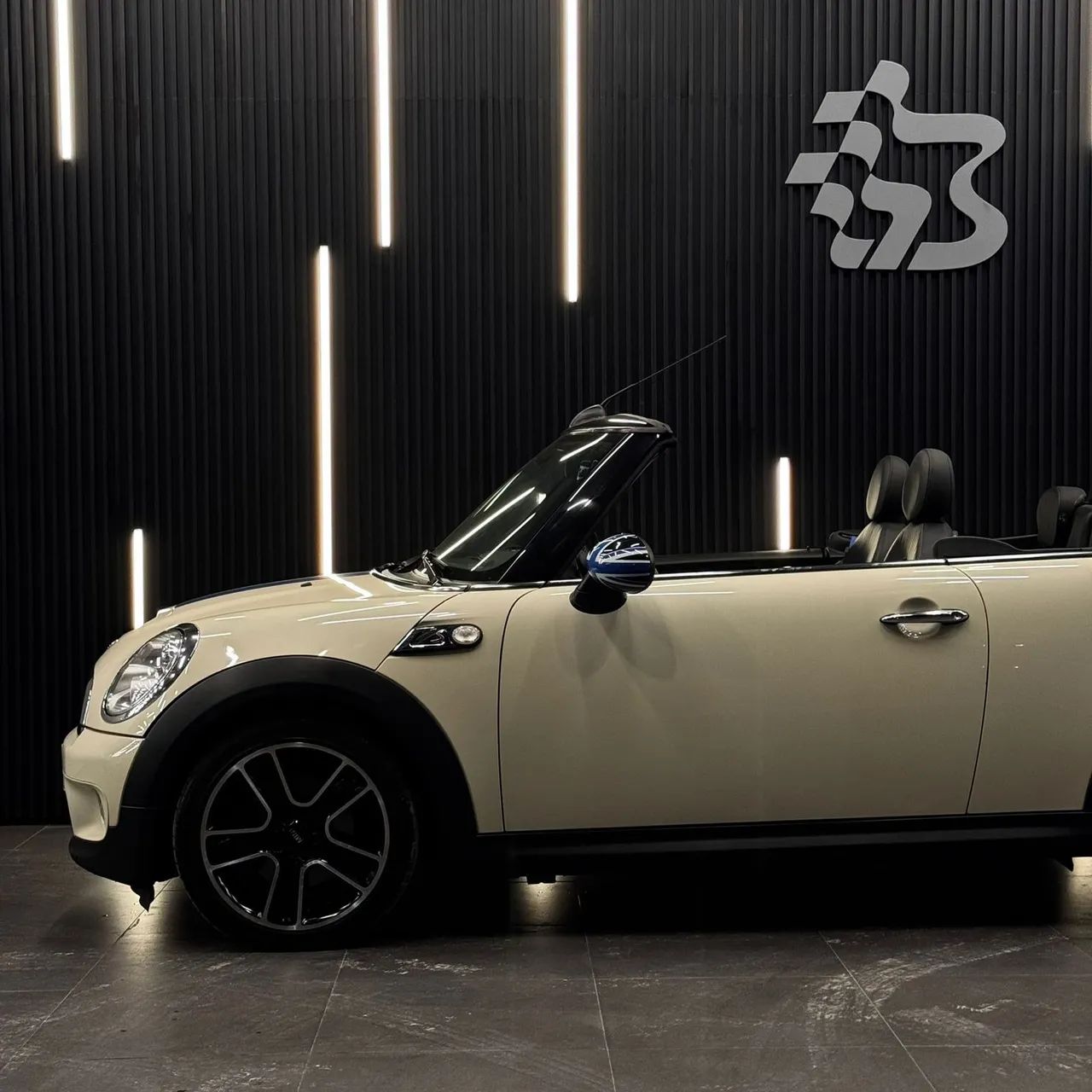 Mini Cooper Cabrio S 1.6 Aut. 2011 - Foto 4