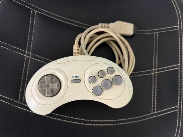 Controle original Mega Drive