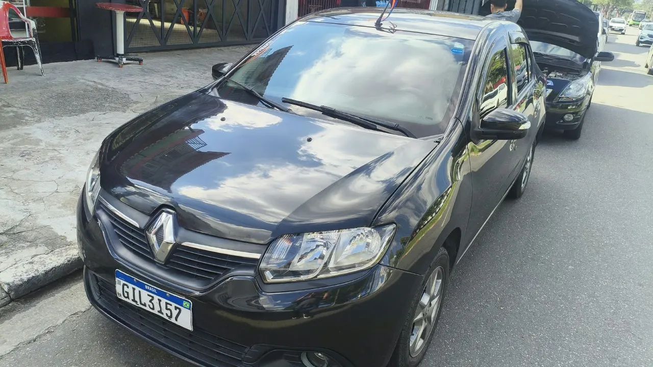 Renault Logan Expres. Avantage Flex 1.0 12v 4p, foto 3 de 7