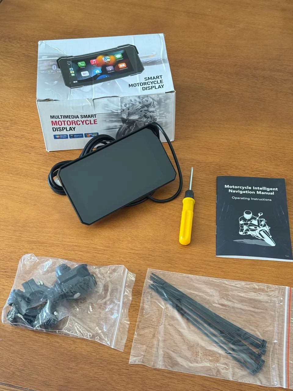 "Multimídia 5" para Moto - Zero, Nunca Usada - Bluetooth + À Prova D'Água