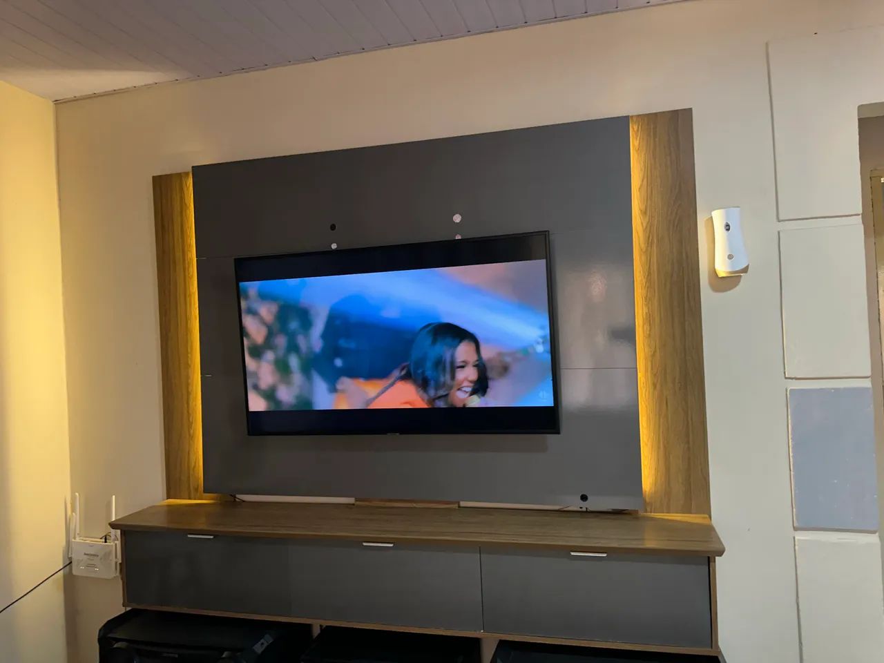 PAINEL TV