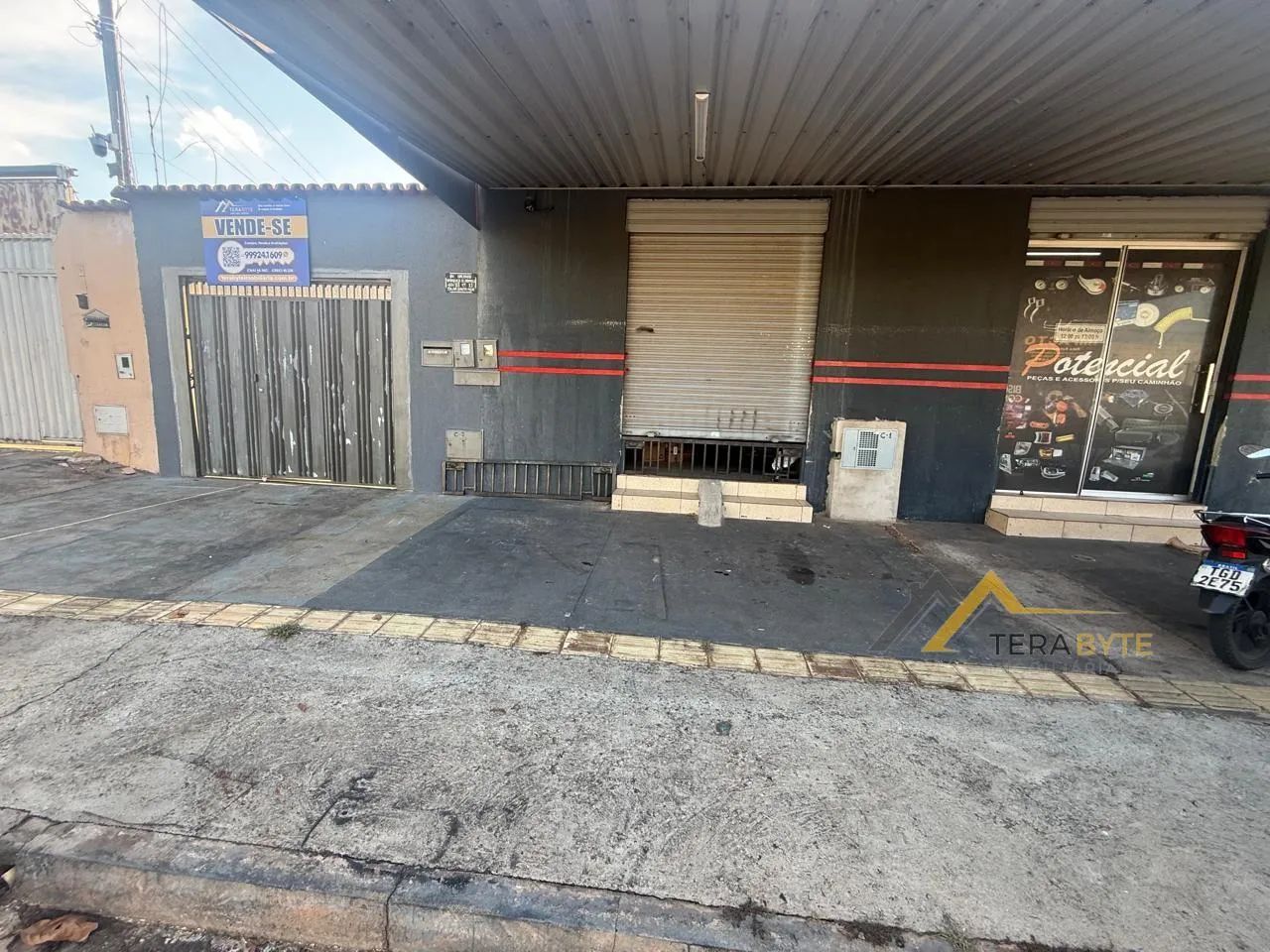 Casa Comercial 3 Quartos à Venda Solar Santa Rita Goiânia - Foto 2