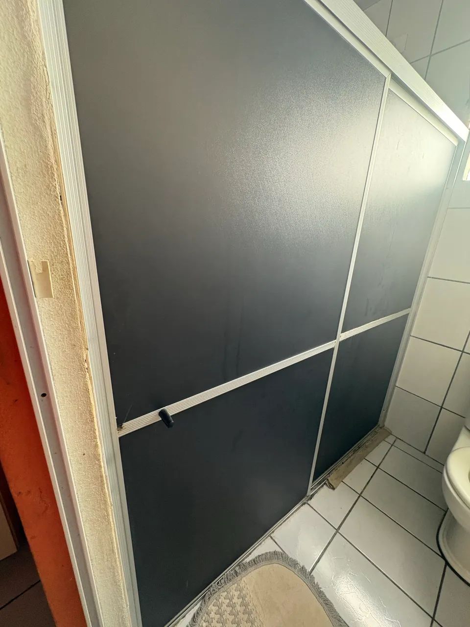Vendo box de banheiro 