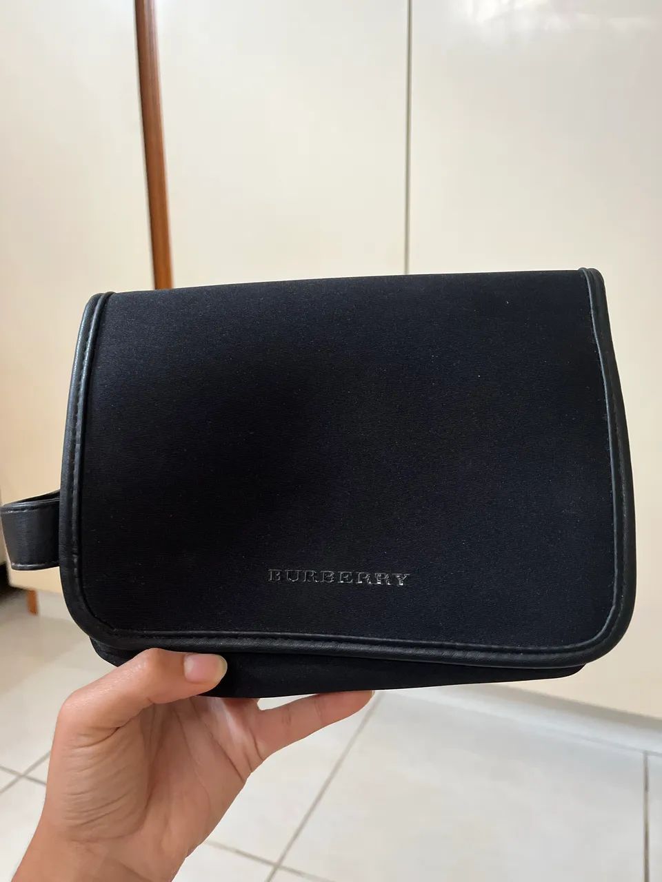 Necessaire Burberry (original)