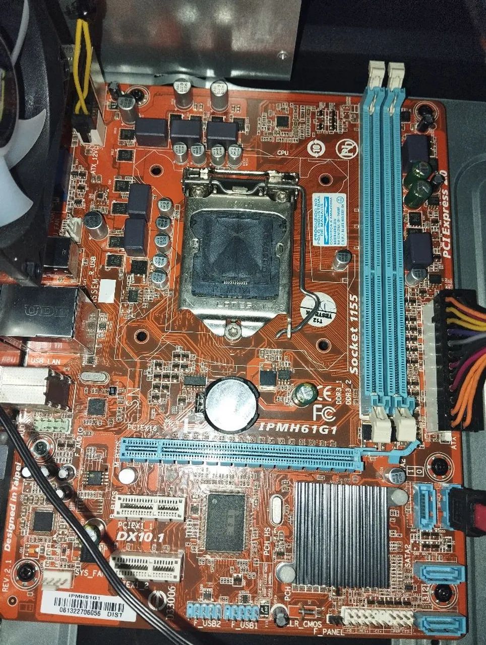 PLACA MAE IPMH61G1+ PROCESSADOR INTEL CORE I3 3220