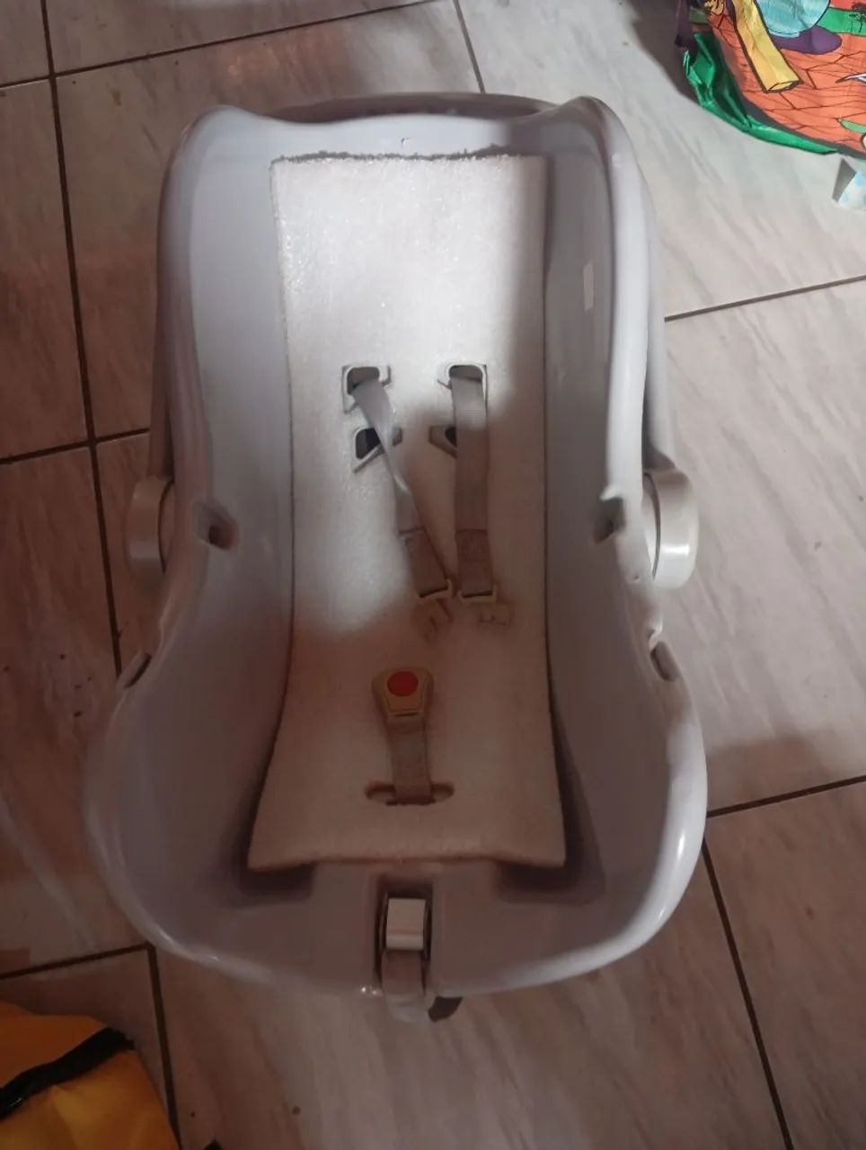 2 Bebê conforto