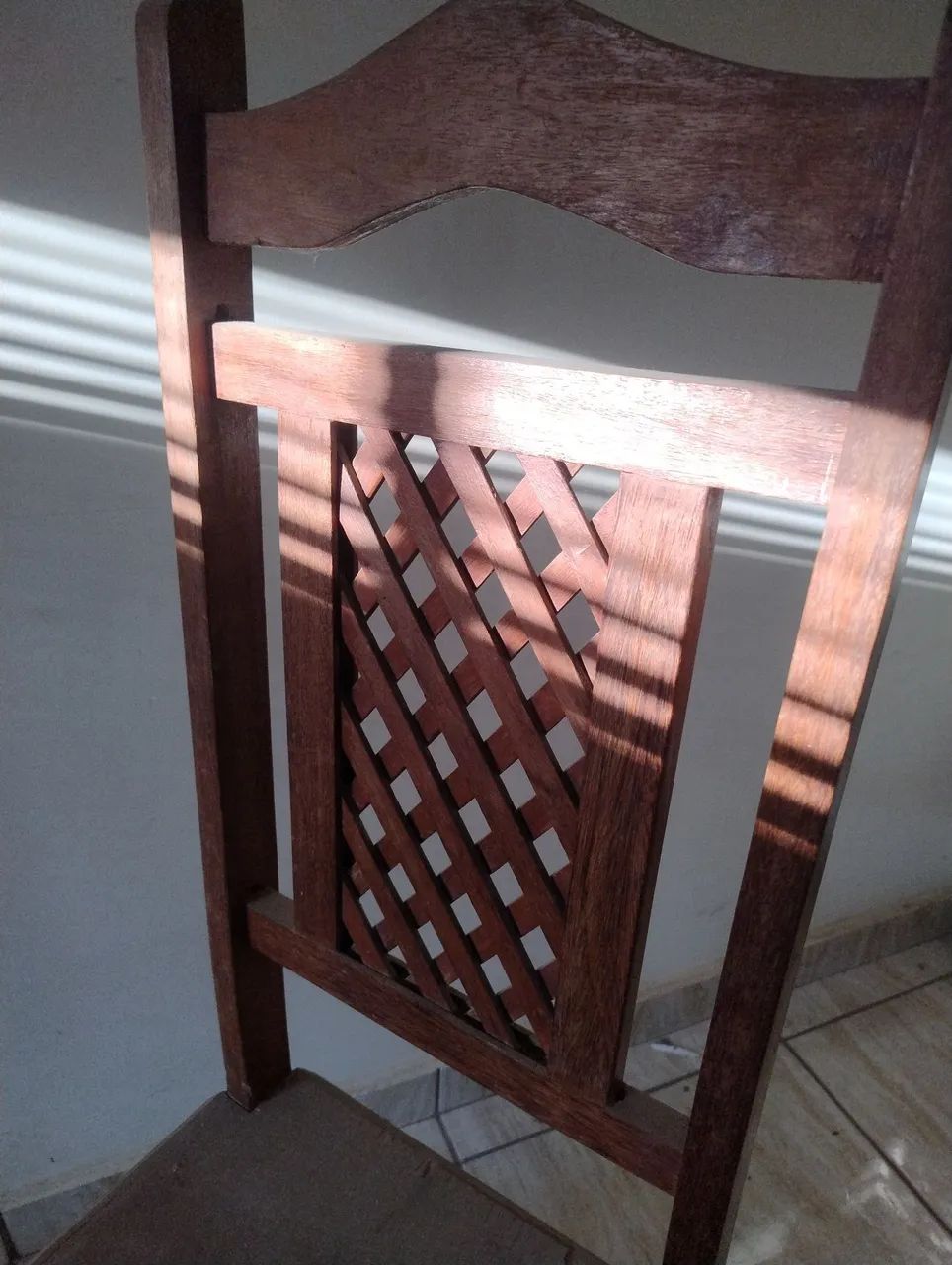duas cadeiras de cerejeira maciço - Foto 3