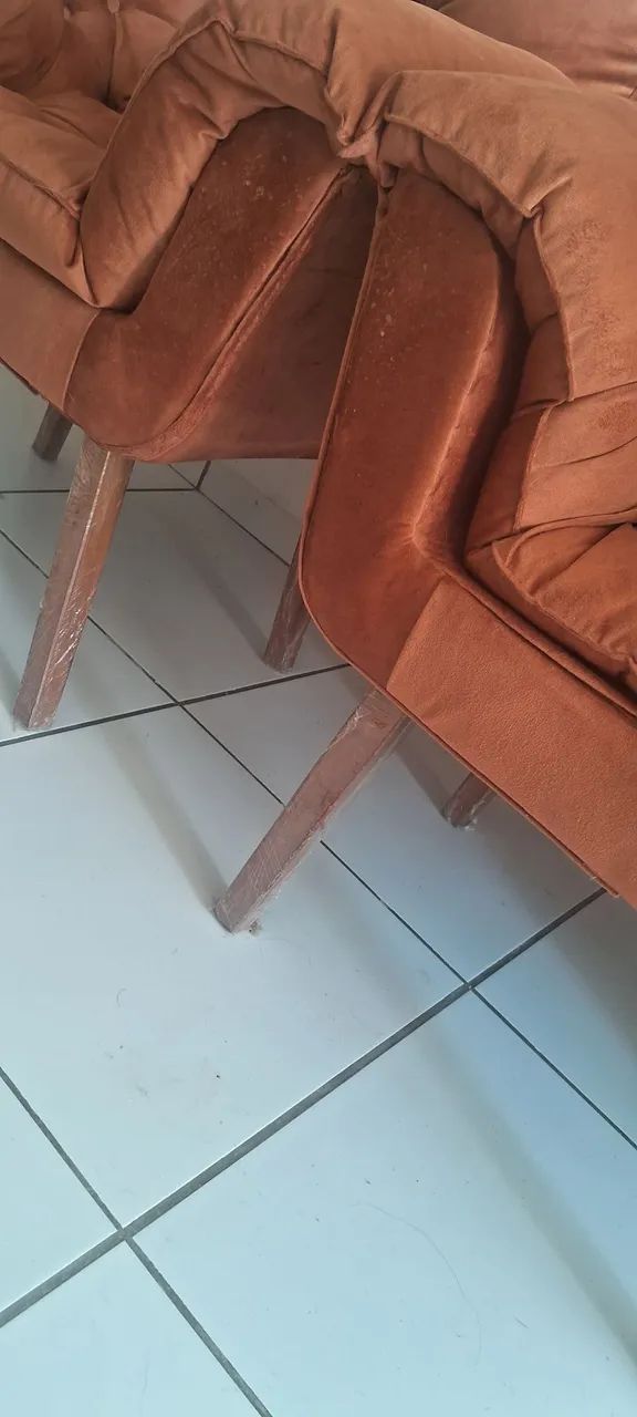  2 Poltronas seminovas, 4 meses de uso - Foto 3
