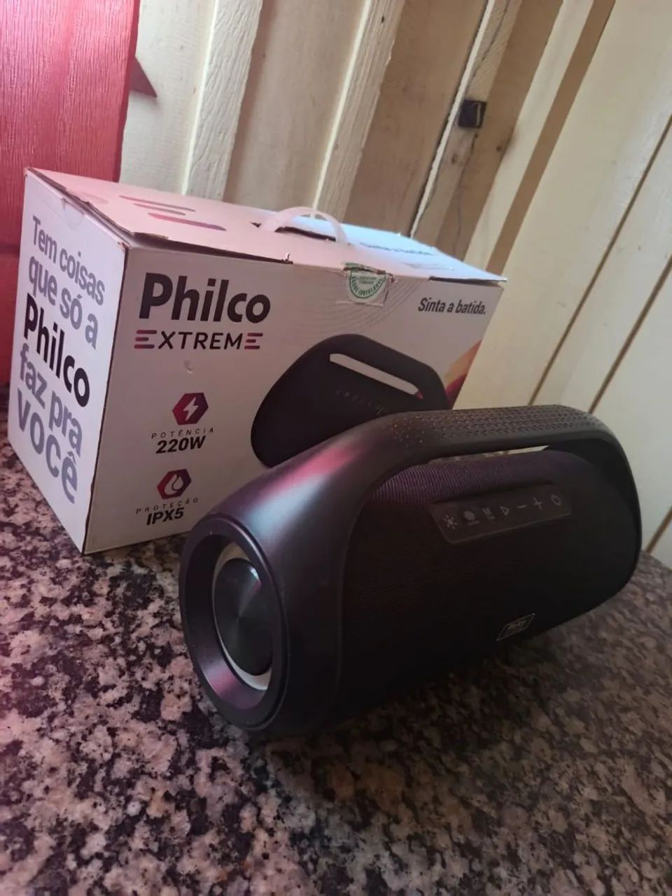 Vendo ou troco Caixa de som philco Extreme  - Foto 2