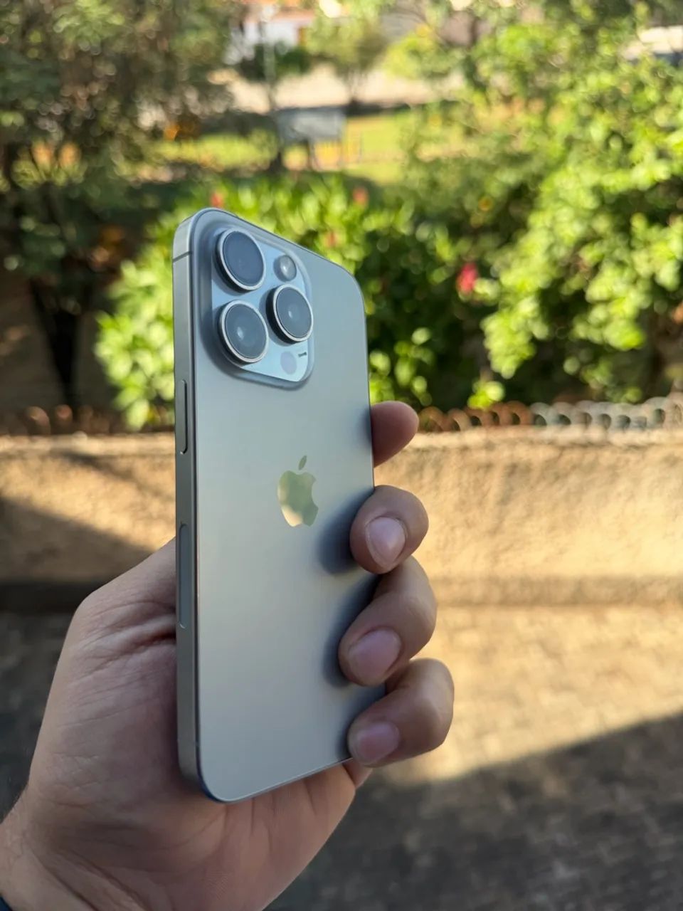 IPHONE 16 PRO - Foto 3