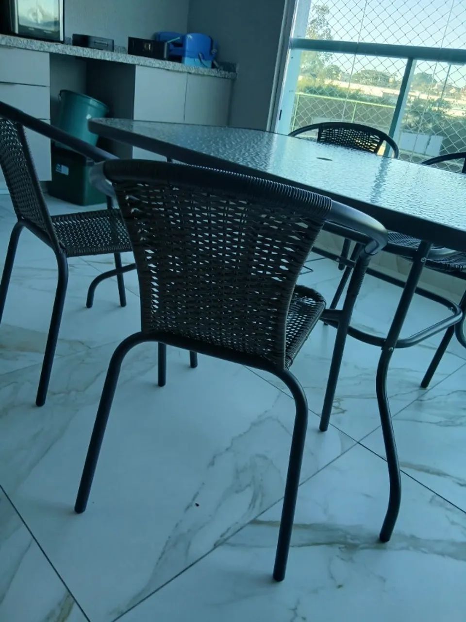 Mesa com 4 cadeiras para varanda ou parte externa - Foto 5