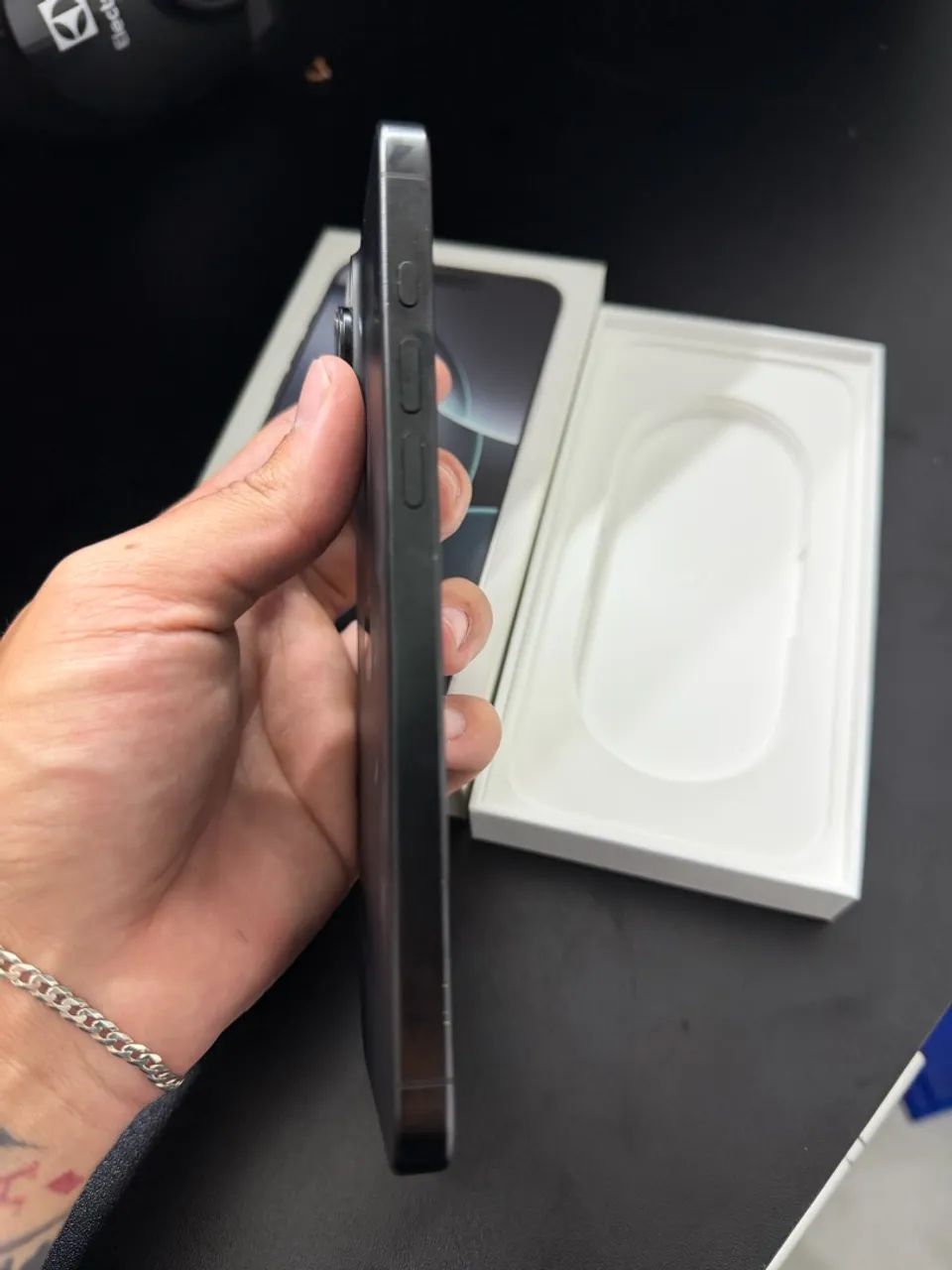 Iphone 16 pro max 256gb  - Foto 4