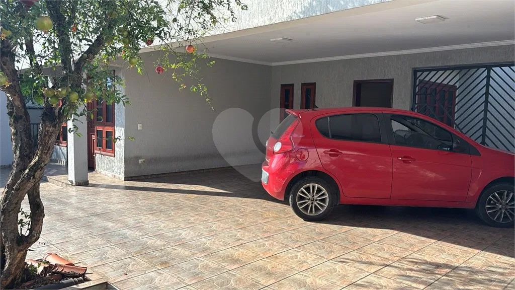 Sobrado de excelente localização com 5 dormitórios. - Foto 3
