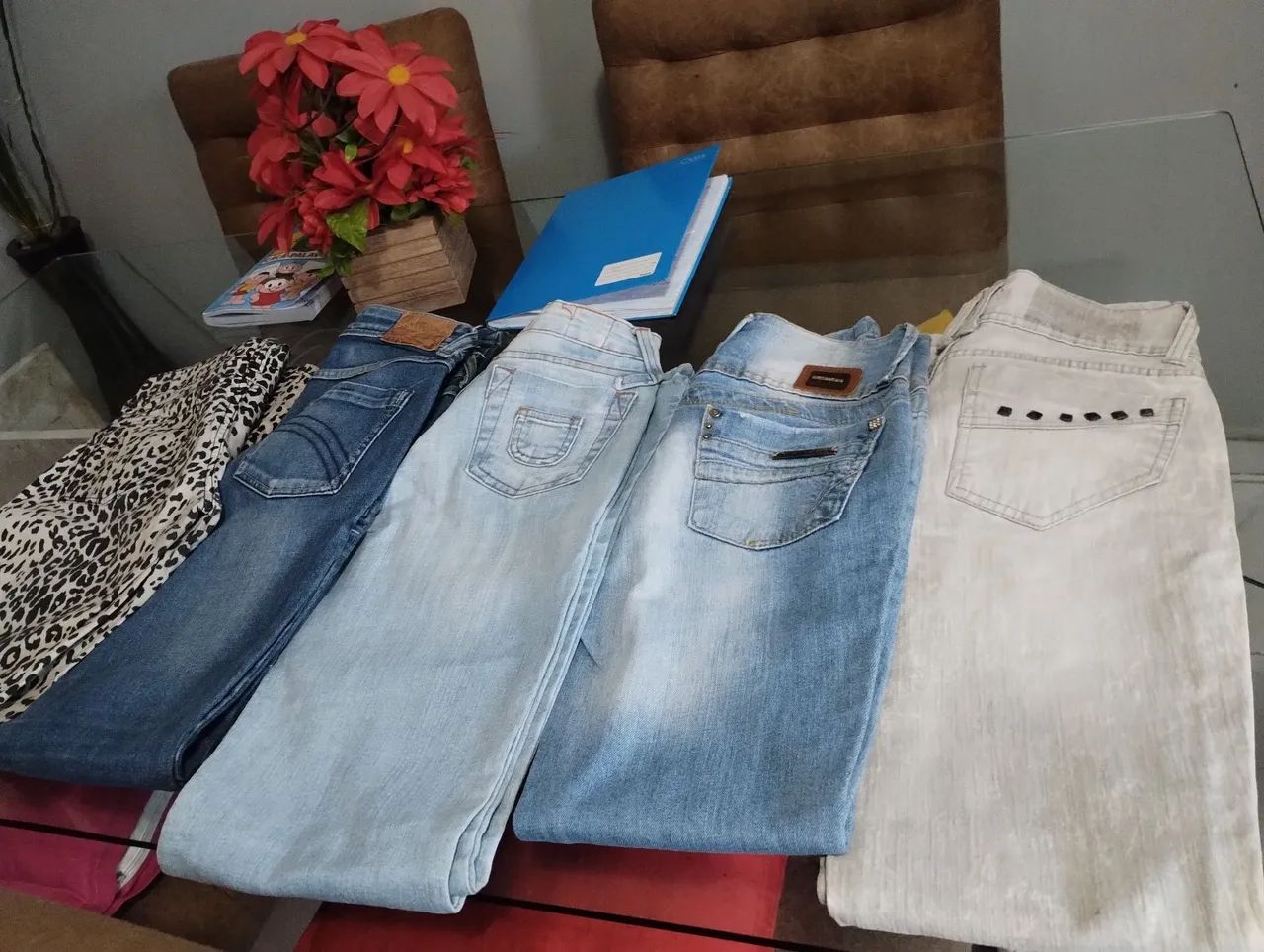 Calças jeans tamanho 38 - Foto 2