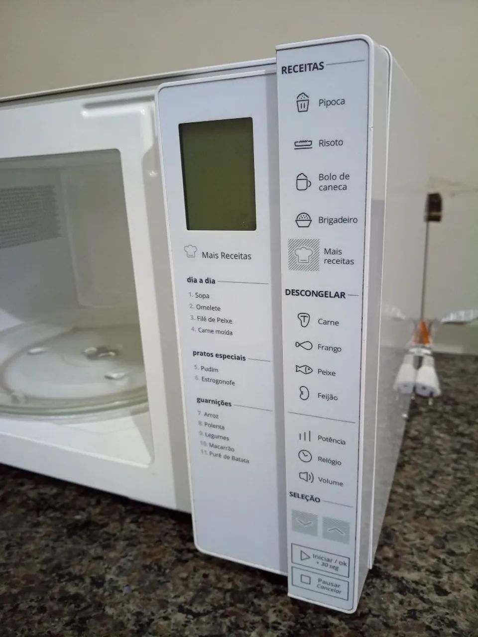 Microondas Brastemp 34L - Foto 4