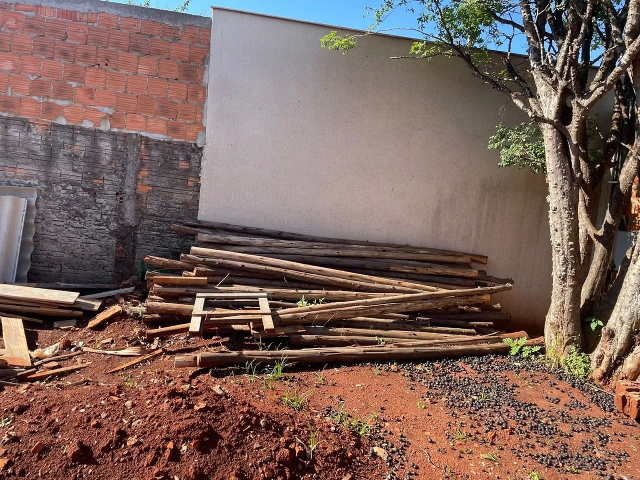 Tábuas e escoras  - Foto 2