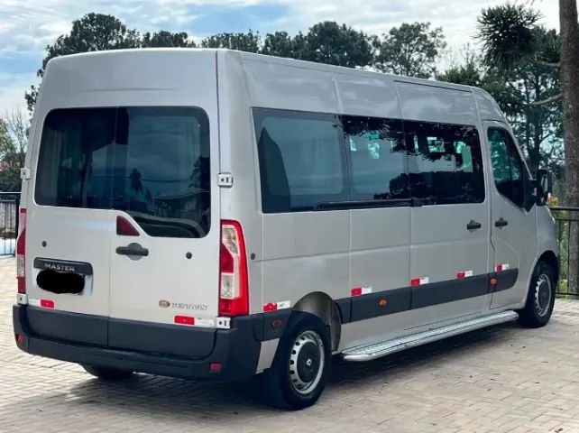 Renault Master 2.3 Dci Executive Longo 16l 2015 - Foto 3
