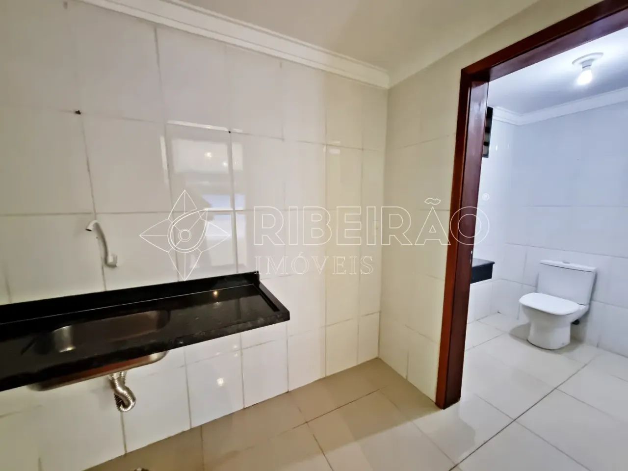 Loja no Centro para locação com Fachada em Vidro - Foto 5