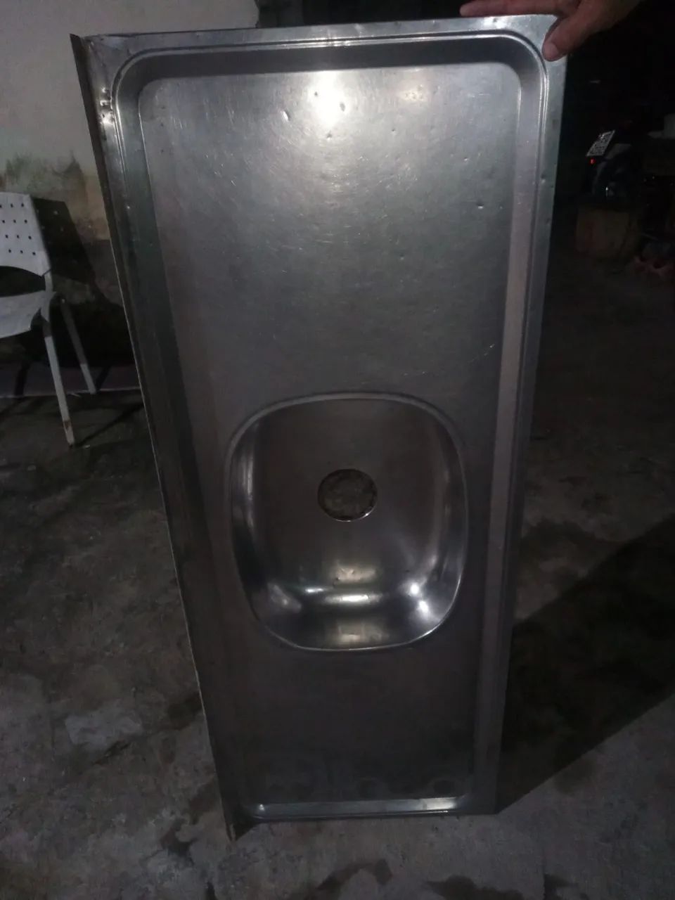 Pia com cuba de aço inox 