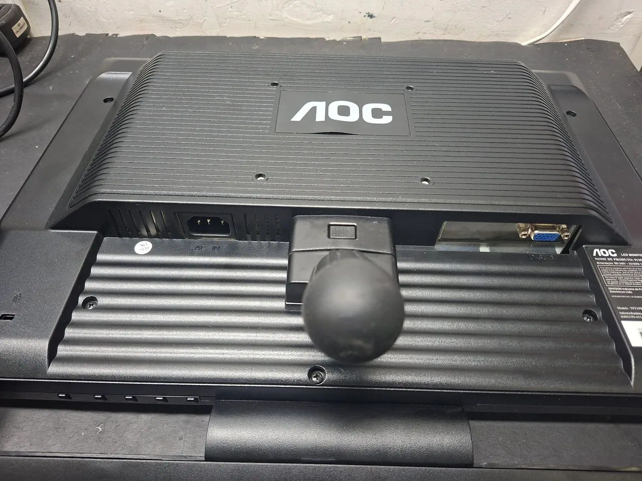 Monitor AOC 19 polegadas  - Foto 5