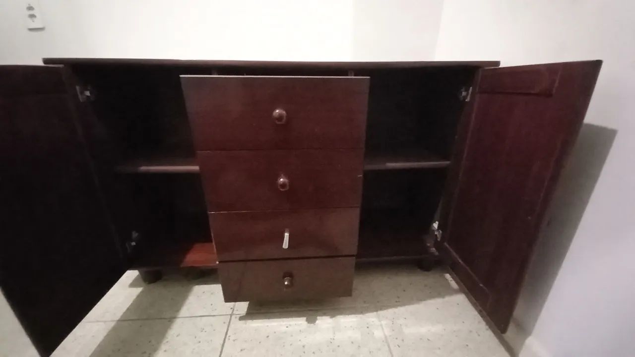 Cómoda de madera maciza64962182571393122