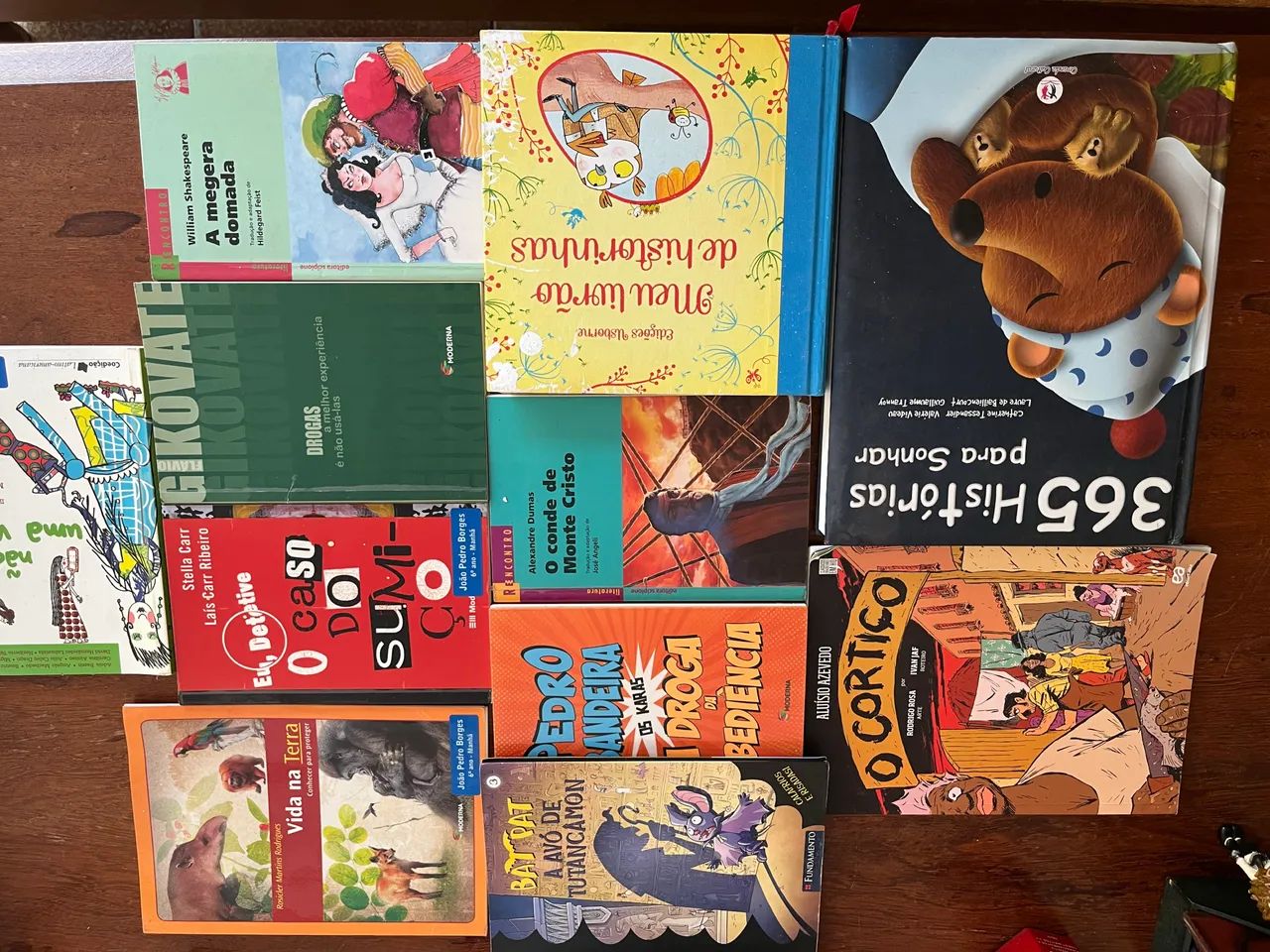 Livros diversos  - Foto 2
