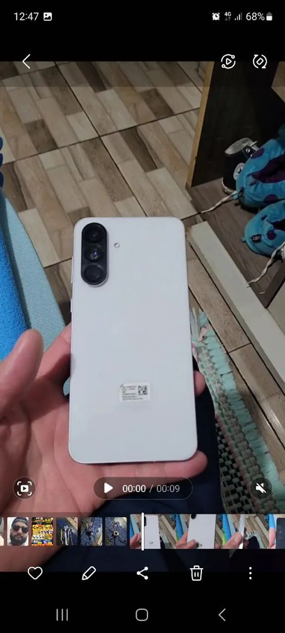 A 56 5 G NA CAIXA  - Foto 2