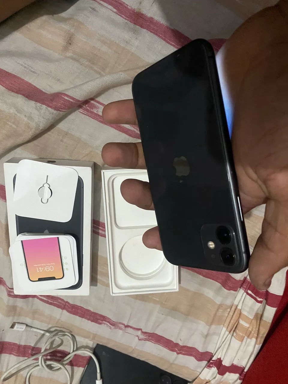 iPhone 11 normal 64g - Foto 2