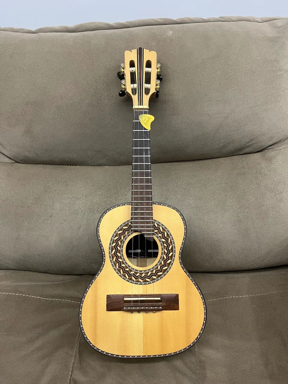 Cavaquinho Ederson Cunha Luthier 