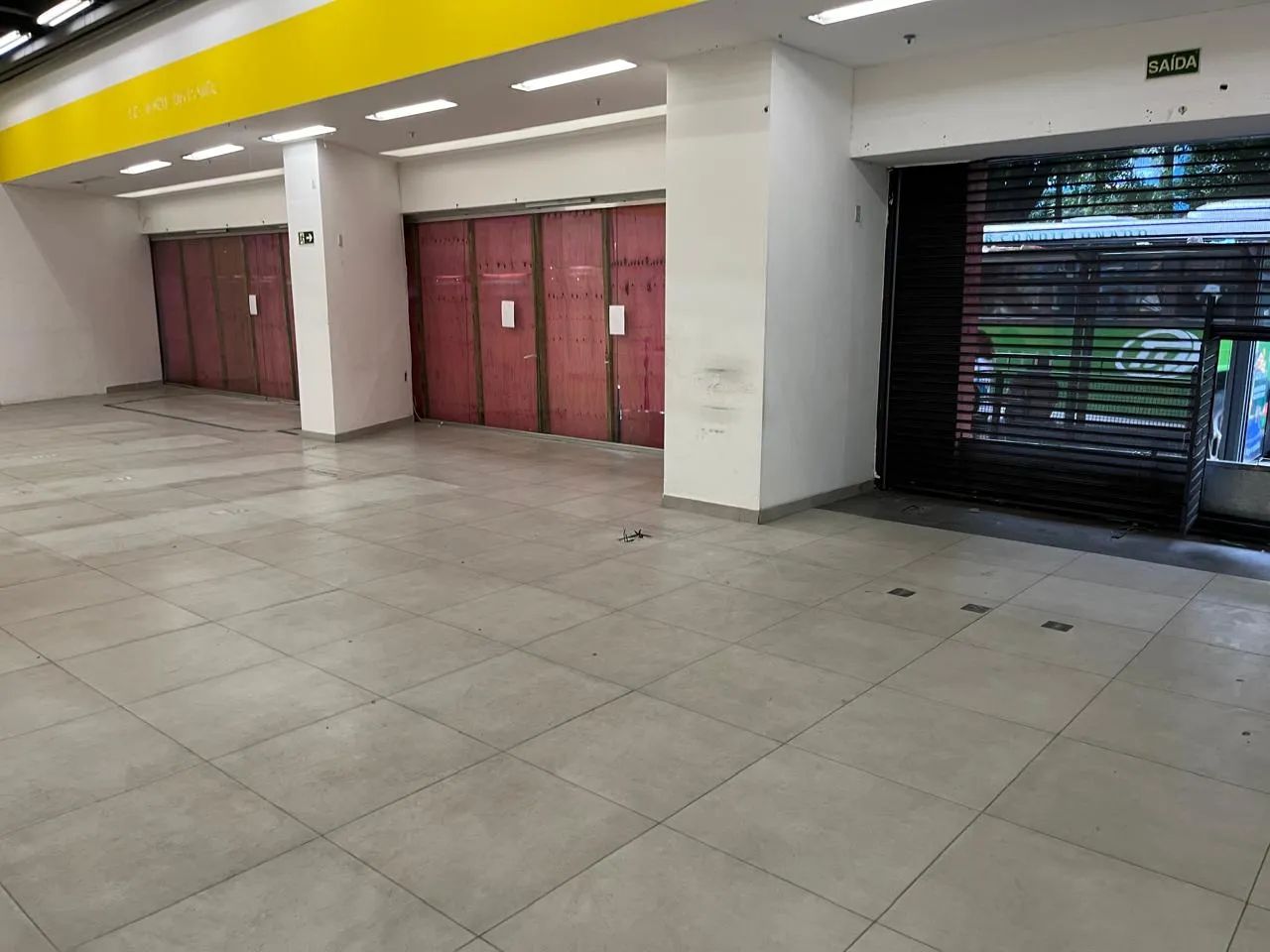 Ponto Comercial/Loja/Box no Humaitá - Foto 2